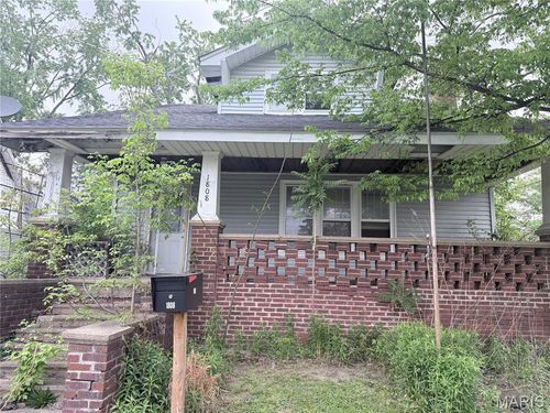 1808 Roosevelt, Eldorado, IL, 62930 | Card Image