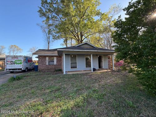 125 Tara Ln, Lucedale, MS, 39452-3605 | Card Image