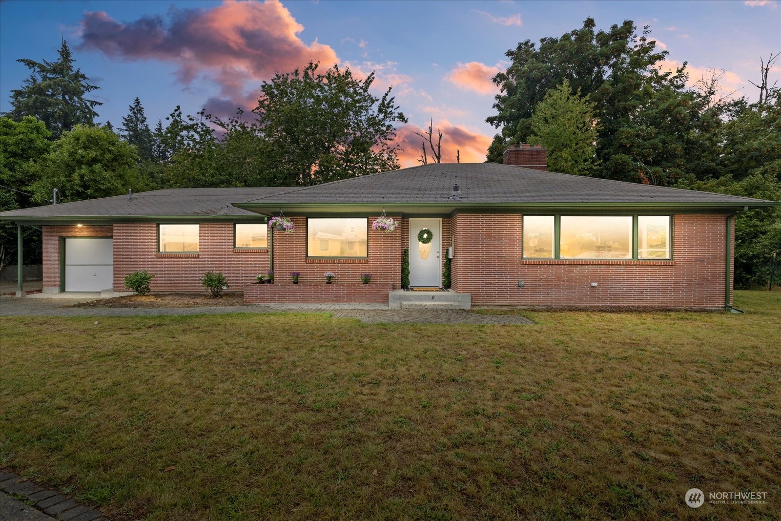 Carlyon Ave, Olympia, WA 98501