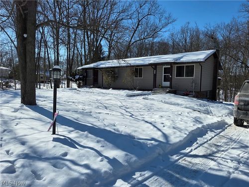 3792 Baumberger Rd, Stow, OH, 44224-3216 | Card Image