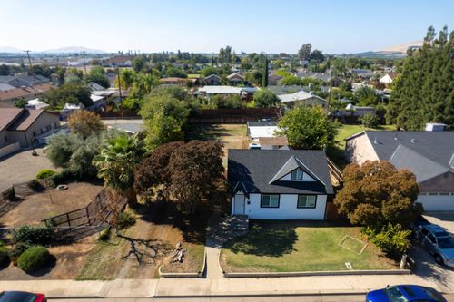 179 N Acacia St, Woodlake, CA, 93286-1401 | Card Image