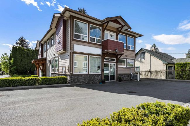 2807 Maple Street, House other with 4 bedrooms, 4 bathrooms and 10 parking in Abbotsford BC | Image 2