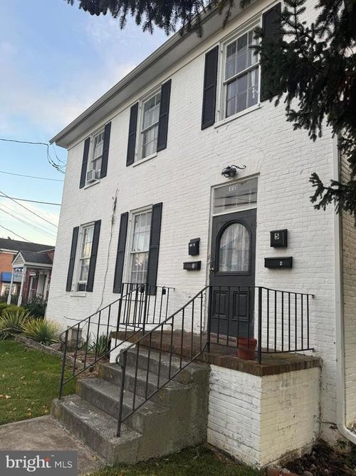 apt-4-113 E Main St, BERRYVILLE, VA, 22611-1381 | Card Image