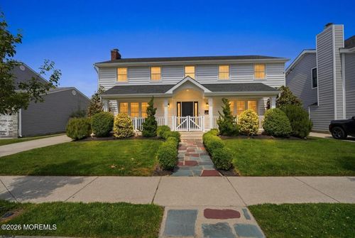 407 N Douglas Ave, MARGATE CITY, NJ, 08402-1928 | Card Image