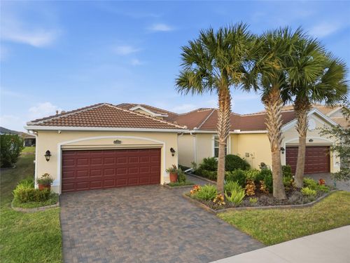 4717 Avila Lakes Dr, WIMAUMA, FL, 33598-4165 | Card Image