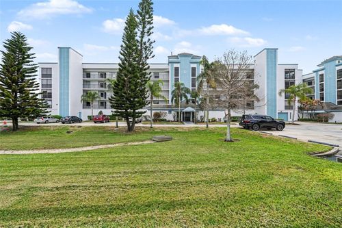 d304-3613 S Banana River Blvd, Cocoa Beach, FL, 32931-5440 | Card Image