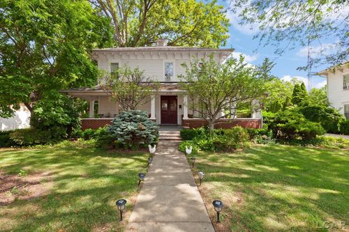 418 W Adrian St, Blissfield, MI, 49228-1002 | Card Image