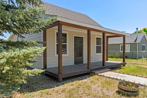 324 N Pine St, Townsend, MT, 59644-2210 | Card Image