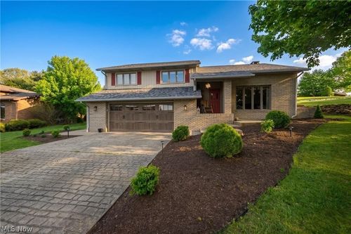 1941 Buckeye St Ne, New Philadelphia, OH, 44663-9448 | Card Image