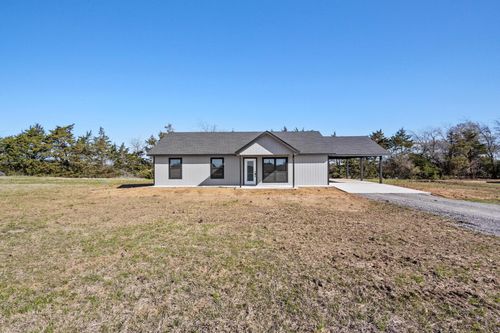 32 Private Road 33084, Sumner, TX, 75486-5705 | Card Image