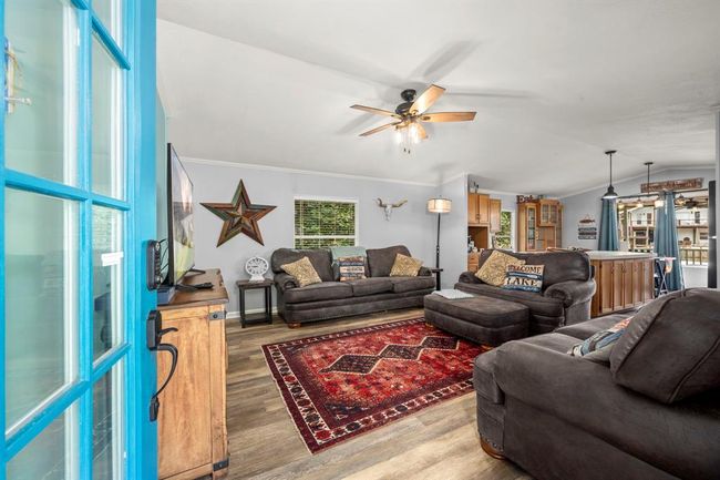 Livingroom | Image 12