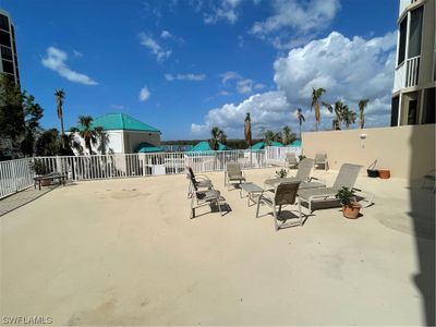 HUGE outdoor terrace on the Bay! | Image 2