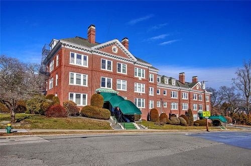 apt-11-242 President Ave, Providence, RI, 02906-5638 | Card Image