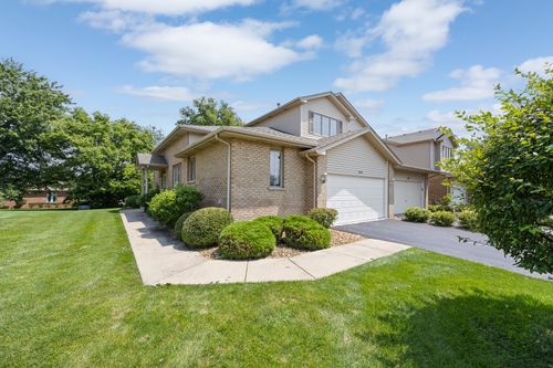 18717 Dove Ave, Mokena, IL, 60448-8297 | Card Image