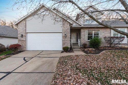 apt-14-3000 E 32nd St, Davenport, IA, 52807-2457 | Card Image