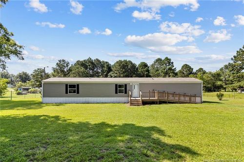 189 Bulldog Ln, Roseboro, NC, 28382-8494 | Card Image