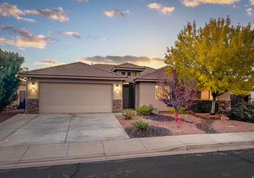 1025 N Ruby Pl, Washington, UT, 84780-8229 | Card Image