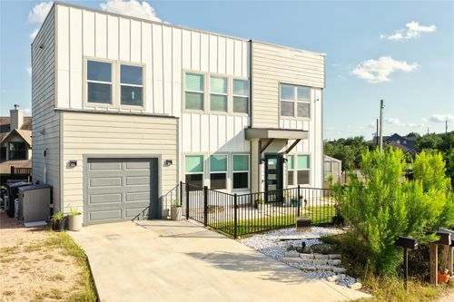 10613 Knob Hl, Dripping Springs, TX, 78620-2508 | Card Image