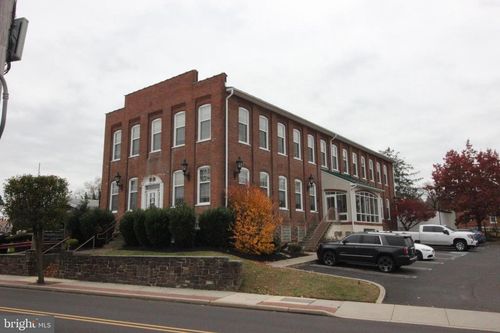 21 E Lincoln Ave, HATFIELD, PA, 19440-2566 | Card Image