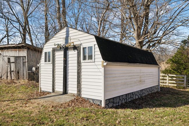 5880 Carthage Rd, House other with 3 bedrooms, 1 bathrooms and 2 parking in Pleasant Shade TN | Image 38