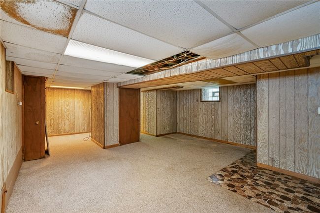 1103 2 Nd St, House other with 3 bedrooms, 3 bathrooms and 2 parking in Monessen PA | Image 25