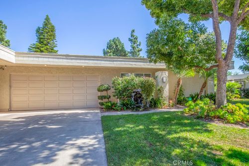 b-5582 Via Dicha, Laguna Woods, CA, 92637-6935 | Card Image