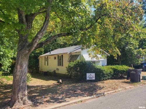 605 N Carico St, Carbondale, IL, 62901-1317 | Card Image