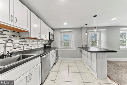 1058-1050 Pike Springs Rd, PHOENIXVILLE, PA, 19460-2128 | Card Image