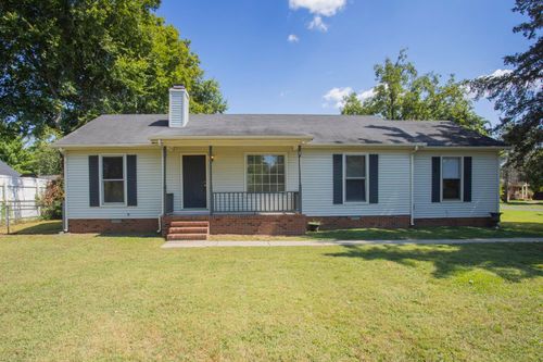 2005 Bradyville Pike, Murfreesboro, TN, 37130-5940 | Card Image