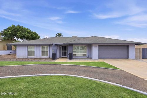 1037 E Acoma Dr, Phoenix, AZ, 85022-4323 | Card Image