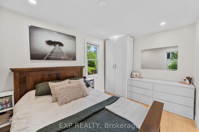33202 Back St, House other with 3 bedrooms, 2 bathrooms and 4 parking in Iona Station ON | Image 13