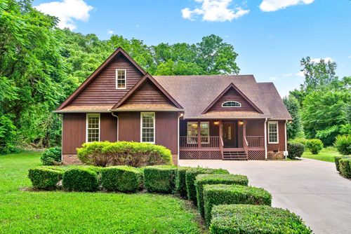 31 White Oak Rd, Stewart, TN, 37175-5437 | Card Image