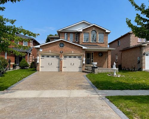 4 Catherine Dr, Barrie, ON, L4N0Y7 | Card Image