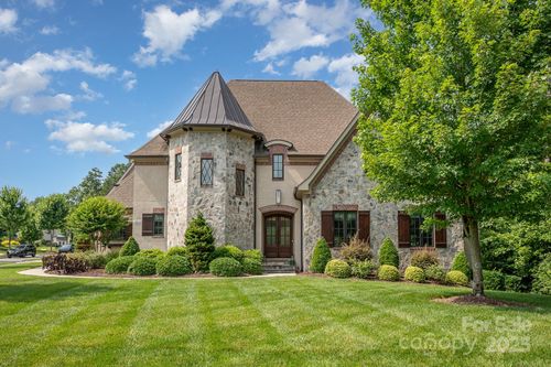 15603 June Washam Rd, Davidson, NC, 28036-7047 | Card Image