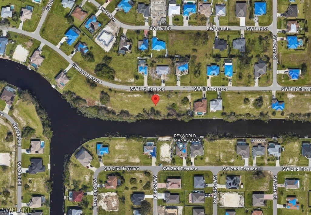 Land in Cape Coral