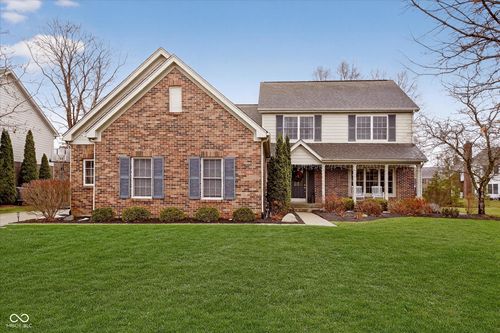 8927 Winterberry Ct, Zionsville, IN, 46077-8297 | Card Image