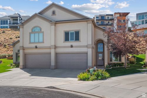 733 Eagle Pass, North Salt Lake, UT, 84054-2678 | Card Image