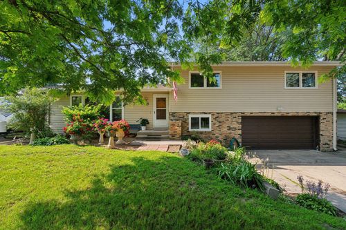 2317 Skyline Dr, Bloomington, MN, 55425-2184 | Card Image