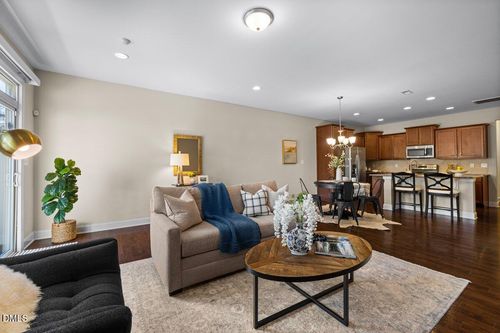 142 Token House Rd, Durham, NC, 27703-9483 | Card Image