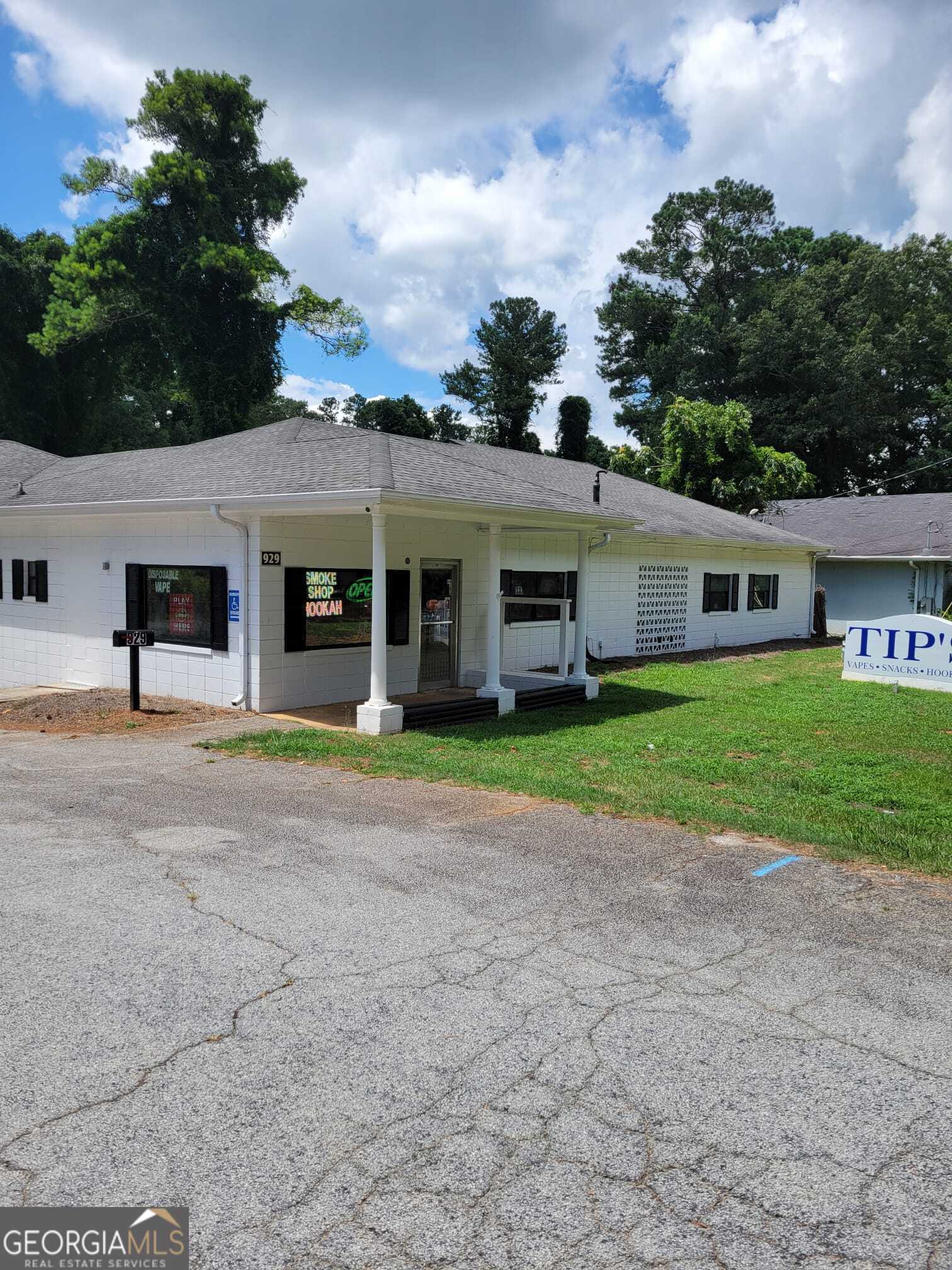 929 Hl St, Griffin, GA 30224-4832