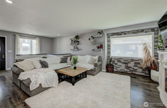 417 E Walnut St, House other with 4 bedrooms, 3 bathrooms and 4 parking in Waterville WA | Image 11