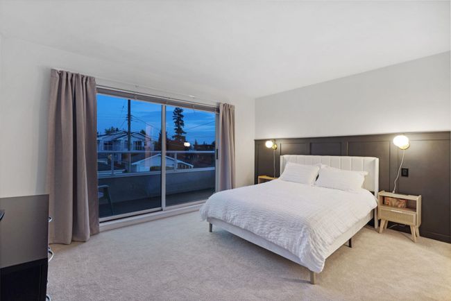 217 W 18 Th Street, Home with 3 bedrooms, 2 bathrooms and 2 parking in North Vancouver BC | Image 14