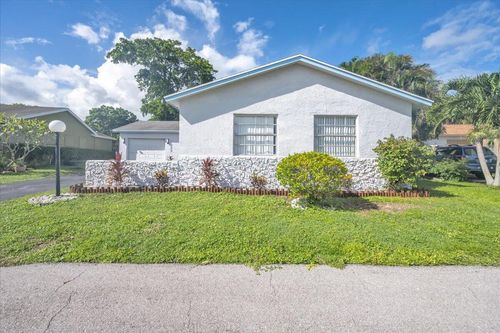 7329 Pine Park Dr N, Lake Worth, FL, 33467-3917 | Card Image