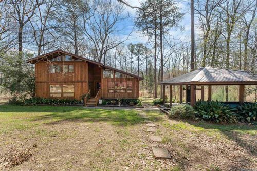 10894 Bains Rd, Saint Francisville, LA, 70775-4639 | Card Image