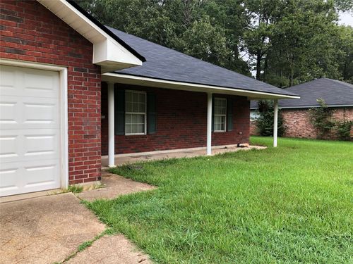 223 Deerwood Ln, Haughton, LA, 71037-9217 | Card Image