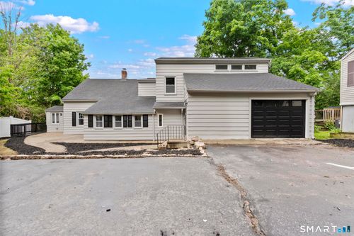 23 Dominican Rd, Branford, CT, 06405-4018 | Card Image