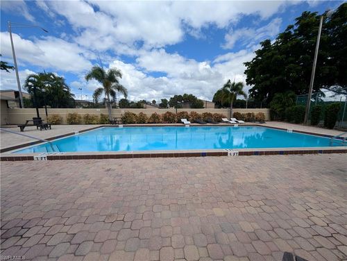 514-5305 Summerlin Rd, FORT MYERS, FL, 33919-7669 | Card Image