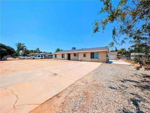 10784 Lincoln Ave, Hesperia, CA, 92345 | Card Image