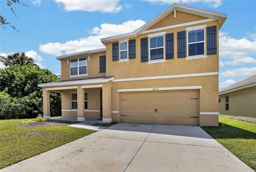 8219 Bilston Village Ln, GIBSONTON, FL, 33534-2468 | Card Image
