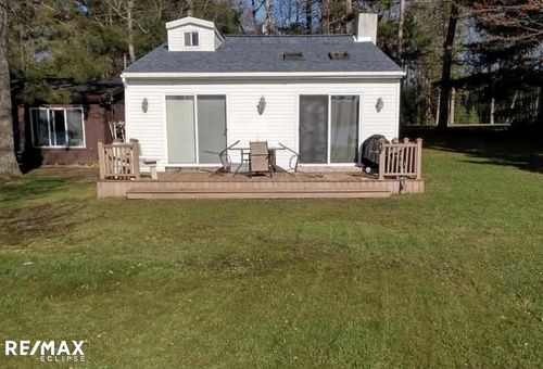 2731 Horseshoe Lake Rd, West Branch, MI, 48661-8405 | Card Image